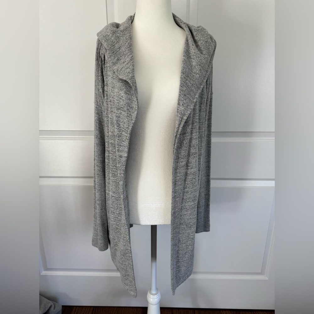 Women’s Gap gray open mid length hooded sweater size small
